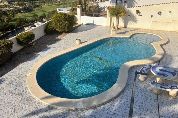 Image No.22-5 Bed Villa for sale