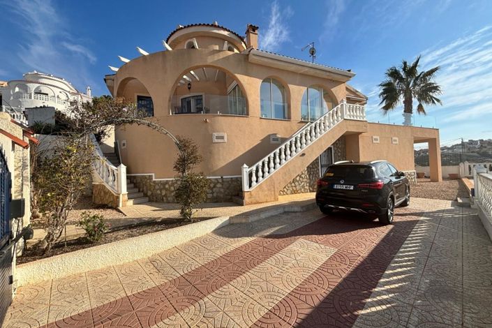 Image No.31-5 Bed Villa for sale