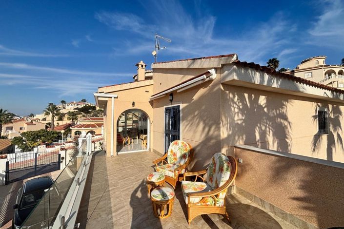 Image No.44-5 Bed Villa for sale