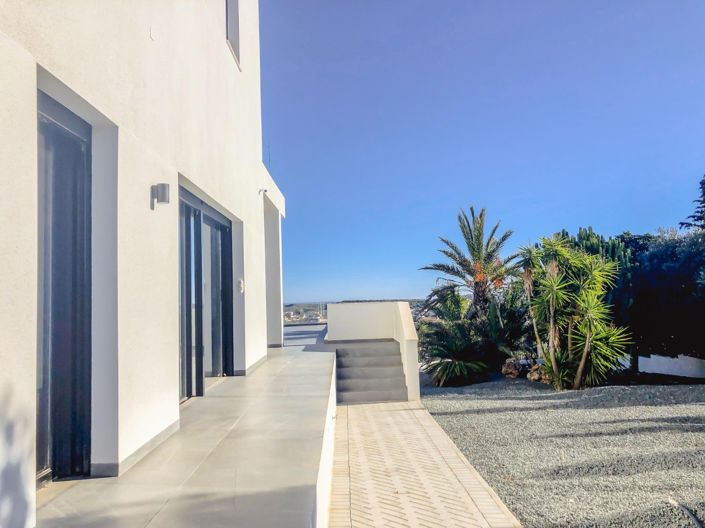 Image No.40-6 Bed Villa for sale