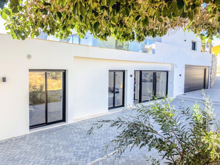 Image No.43-6 Bed Villa for sale