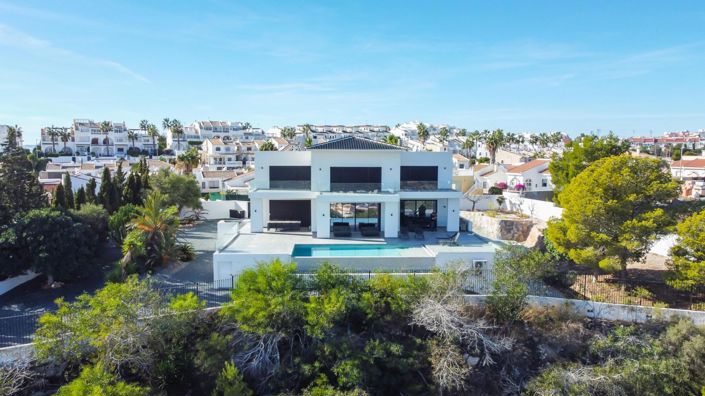 Image No.5-6 Bed Villa for sale