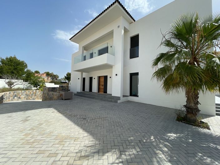 Image No.50-6 Bed Villa for sale