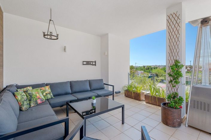 Image No.32-3 Bed House for sale