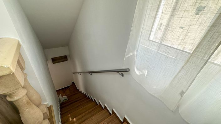 Image No.40-3 Bed House for sale