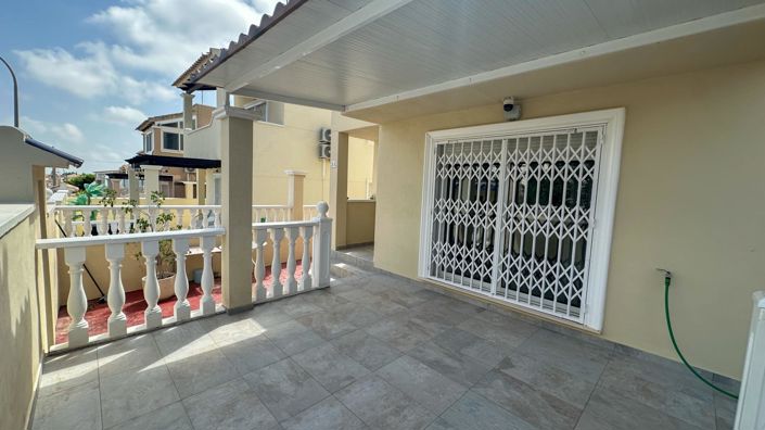 Image No.7-3 Bed House for sale