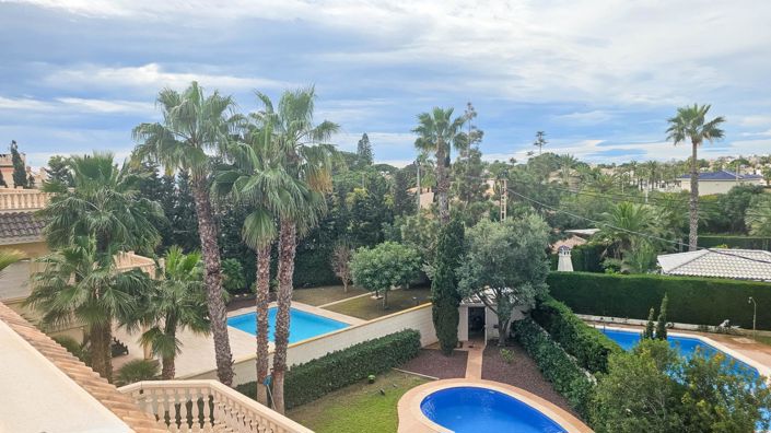 Image No.40-7 Bed Villa for sale