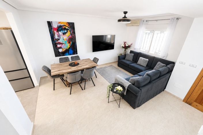 Image No.5-3 Bed House for sale