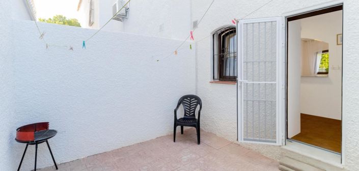 Image No.11-3 Bed Townhouse for sale