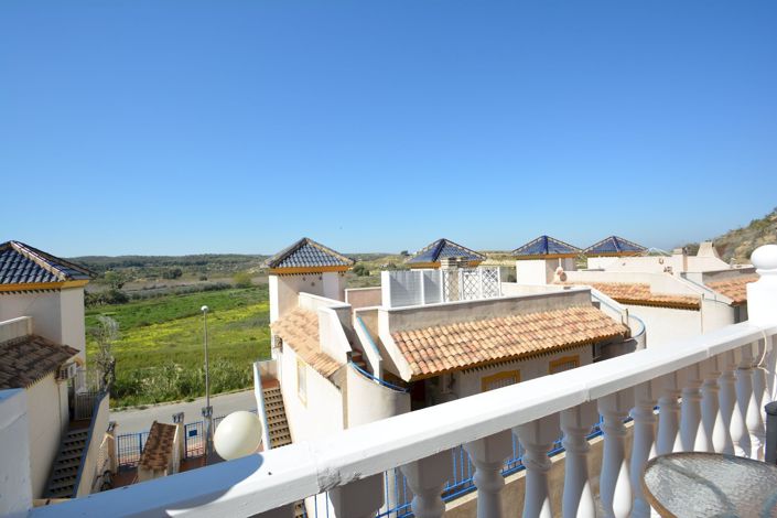 Image No.7-2 Bed House for sale