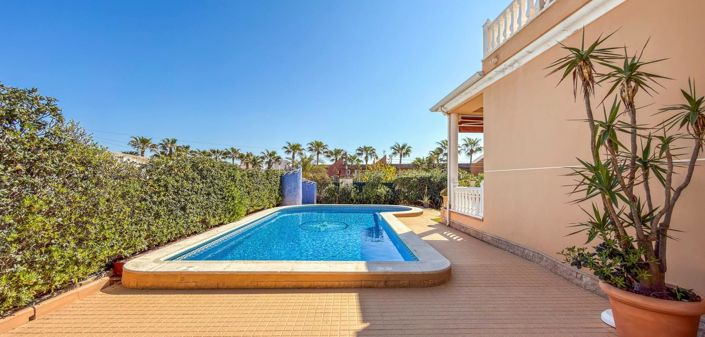 Image No.8-Villa de 5 chambres à vendre à Torrevieja