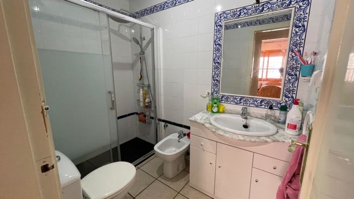 Image No.13-3 Bed House for sale