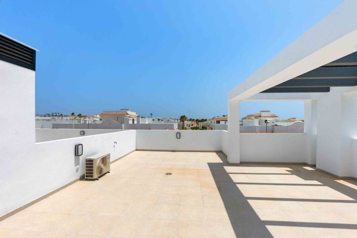 Image No.25-2 Bed Apartment for sale
