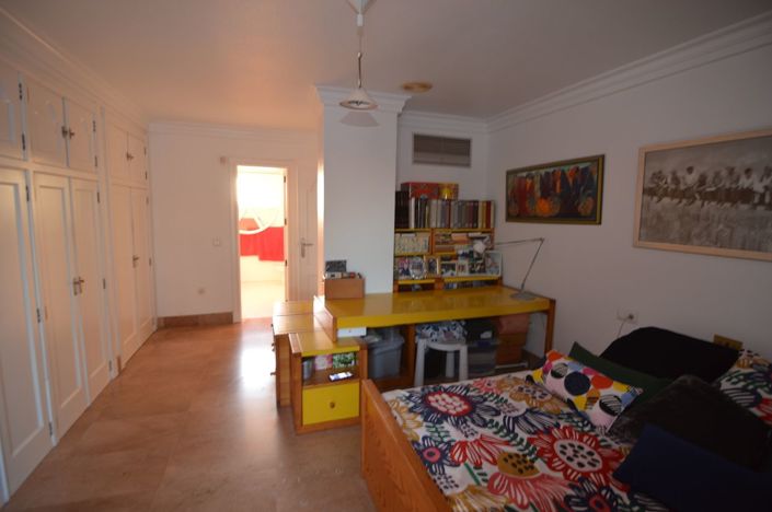 Image No.24-4 Bed Villa for sale