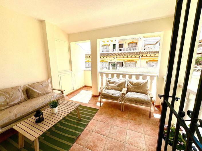 Image No.10-3 Bed House for sale