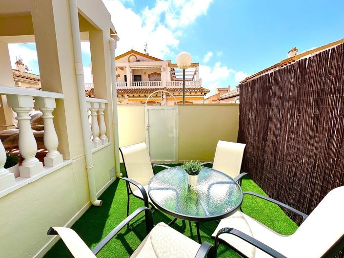 Image No.7-3 Bed House for sale