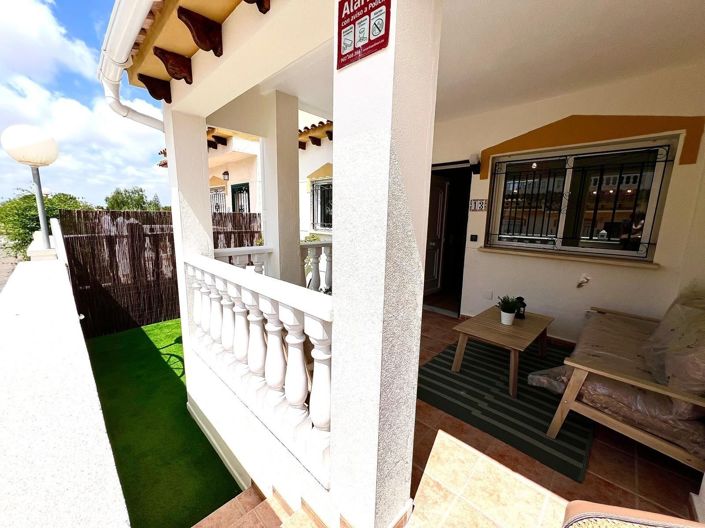 Image No.9-3 Bed House for sale