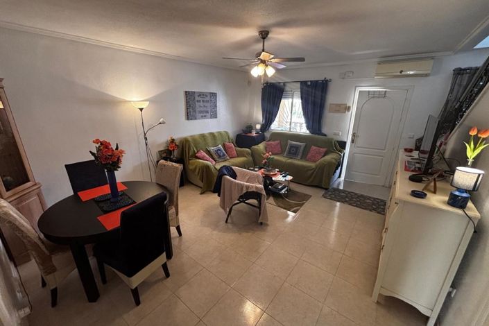 Image No.6-3 Bed Townhouse for sale