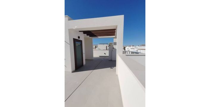 Image No.15-3 Bed Villa for sale