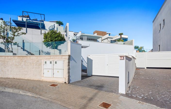 Image No.30-3 Bed Villa for sale