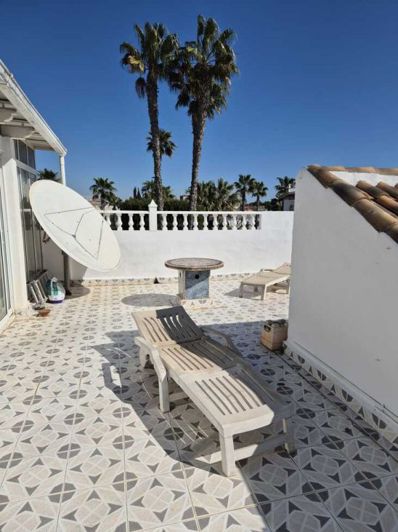 Image No.15-3 Bed Semi-Detached for sale