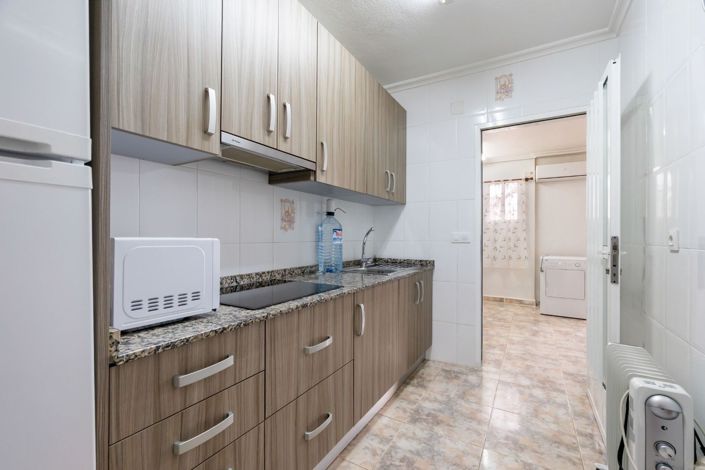 Image No.10-2 Bed Townhouse for sale