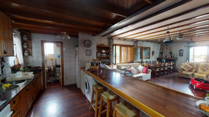Image No.7-6 Bed Villa for sale
