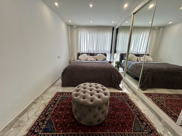 Image No.21-3 Bed Villa for sale