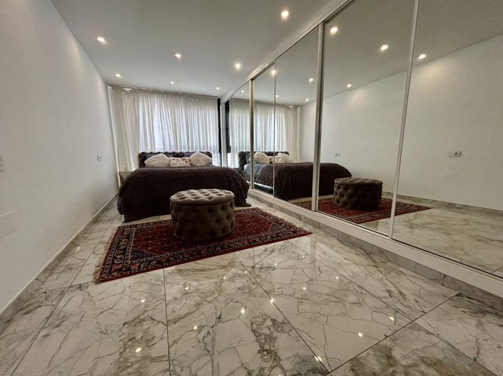 Image No.22-3 Bed Villa for sale
