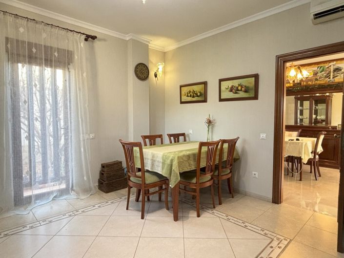 Image No.37-5 Bed Villa for sale