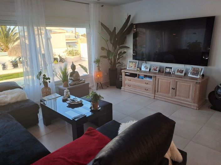 Image No.22-6 Bed Villa for sale