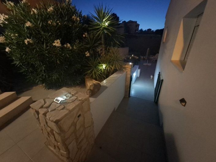 Image No.44-6 Bed Villa for sale