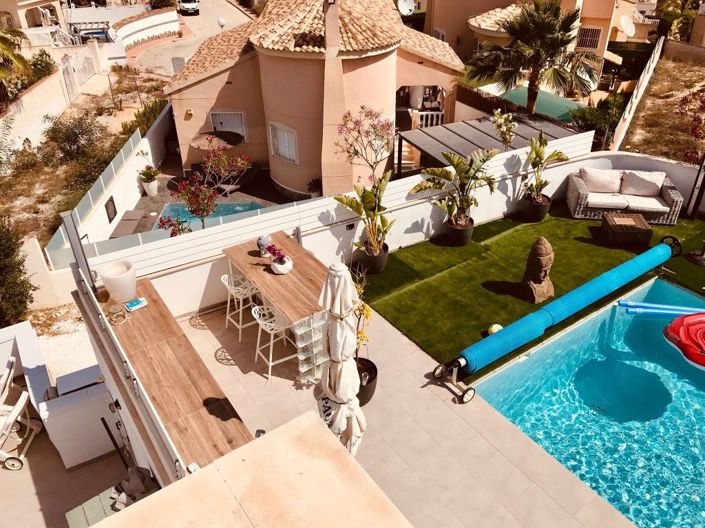 Image No.6-6 Bed Villa for sale