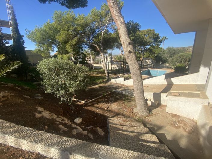 Image No.28-5 Bed Villa for sale