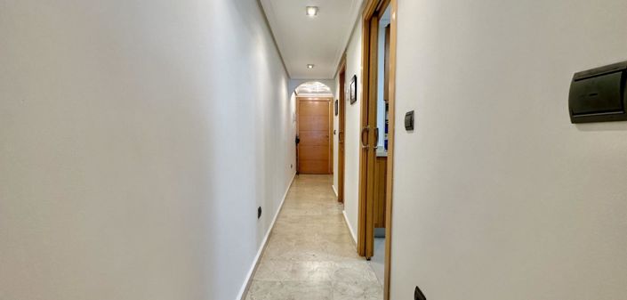 Image No.19-2 Bed Apartment for sale