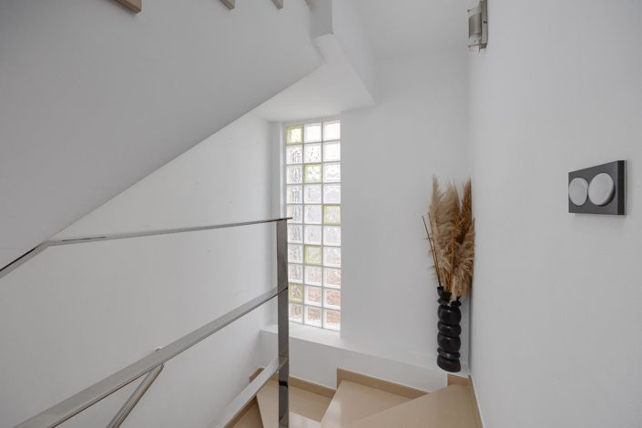 Image No.41-3 Bed Villa for sale