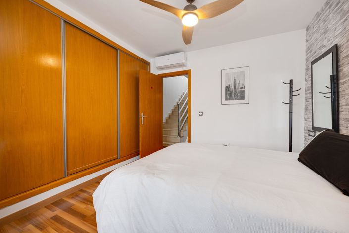 Image No.47-3 Bed Villa for sale