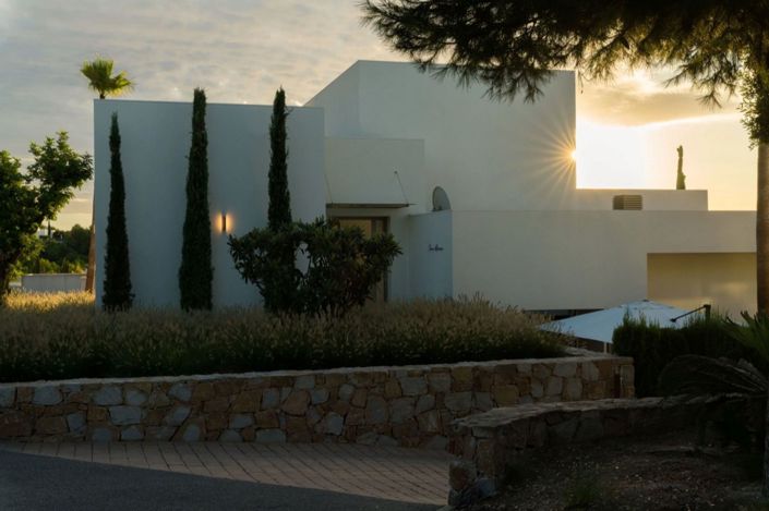 Image No.20-5 Bed Villa for sale