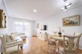 Image No.3-Appartement de 4 chambres à vendre à Torrevieja