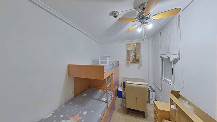 Image No.33-4 Bed Apartment for sale