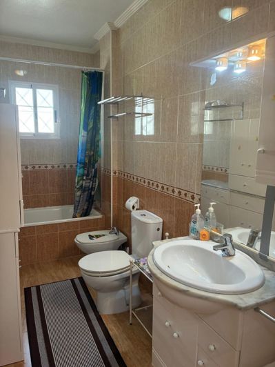 Image No.19-2 Bed Bungalow for sale