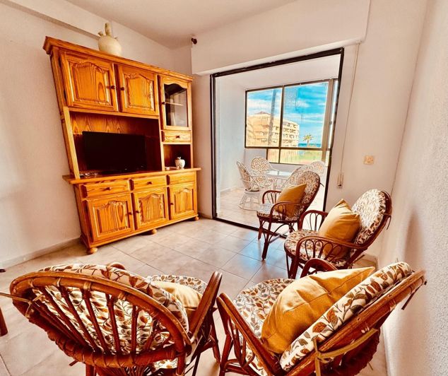 Image No.12-3 Bed Apartment for sale