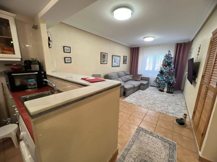 Image No.17-2 Bed Apartment for sale