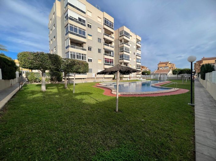 Image No.26-2 Bed Apartment for sale