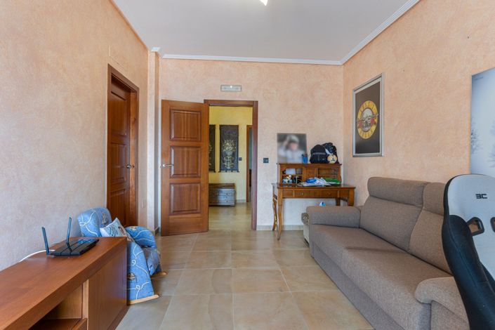 Image No.22-4 Bed Villa for sale