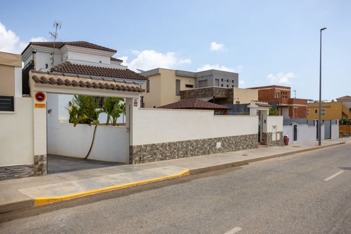 Image No.50-4 Bed Villa for sale