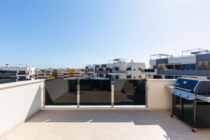 Image No.5-2 Bed Penthouse for sale