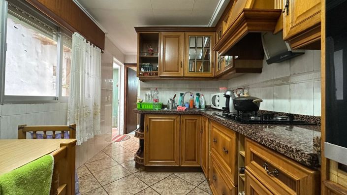 Image No.11-4 Bed Apartment for sale