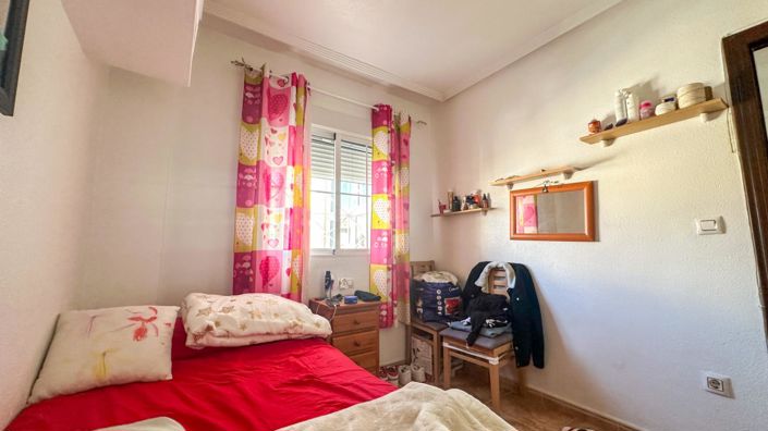 Image No.16-2 Bed Bungalow for sale