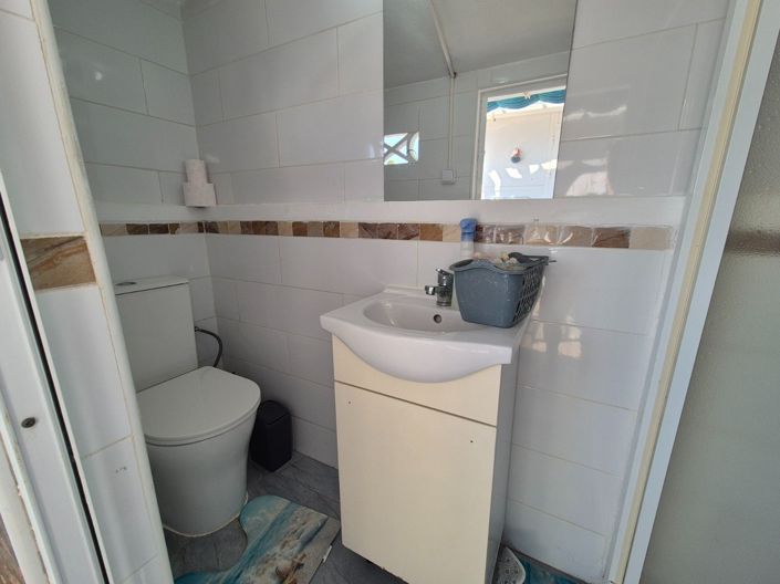 Image No.29-2 Bed Bungalow for sale